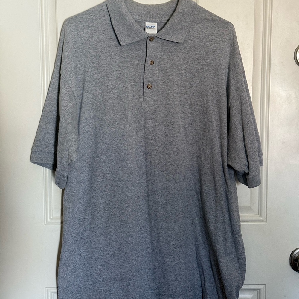 Gildan Men's Gray Polo Shirt size XL